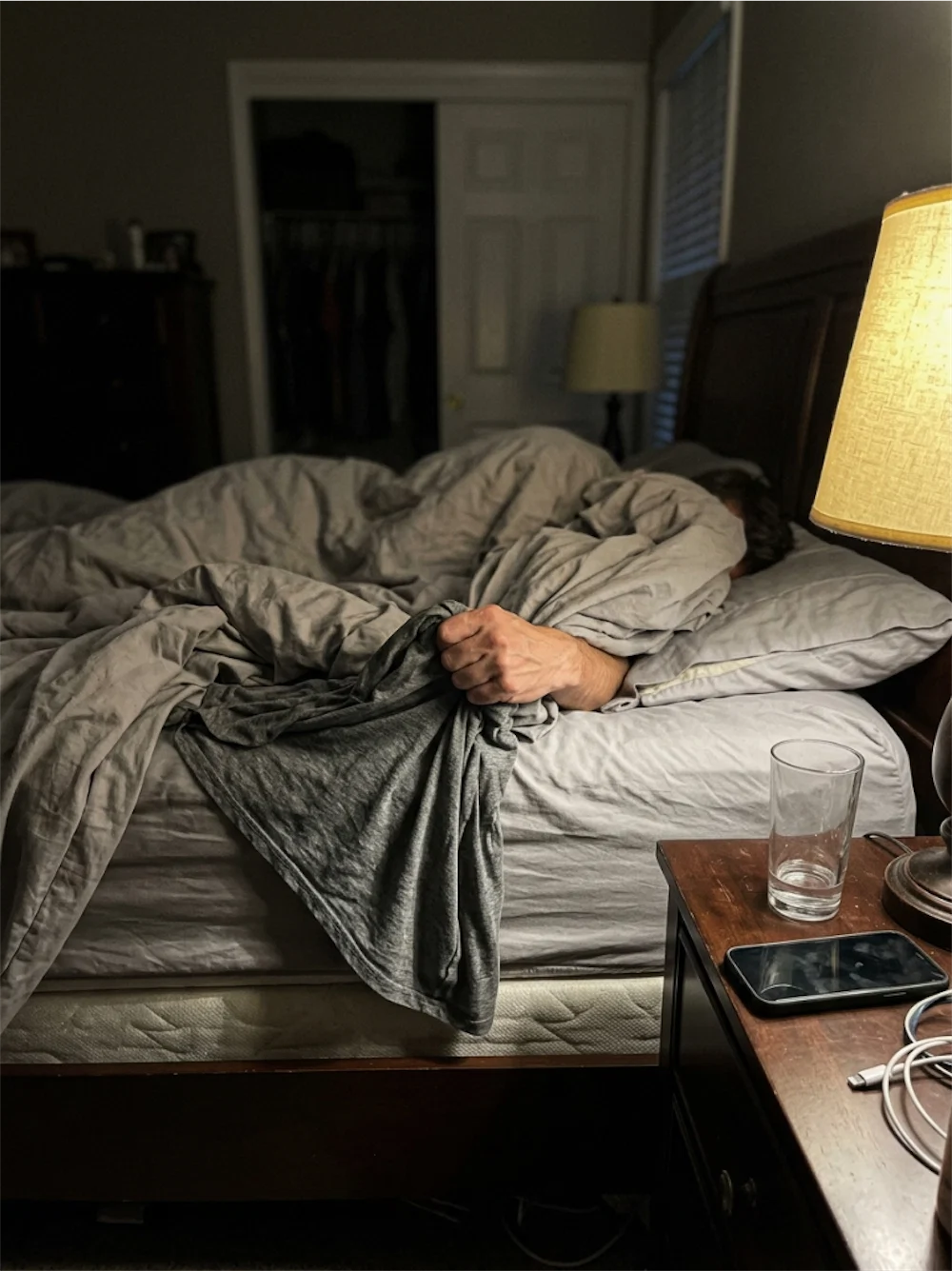 stopping night sweats and post-trauma night terrors by calming the brain in a bedroom